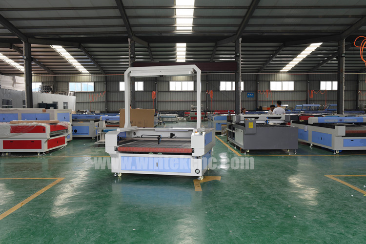 Automatic CCD Camera laser cutting machine,auto feeding laser cutting machine